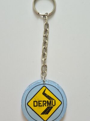 Chaveiro Antigo Em Acrílico Quadrado 5,5cm - DERMU