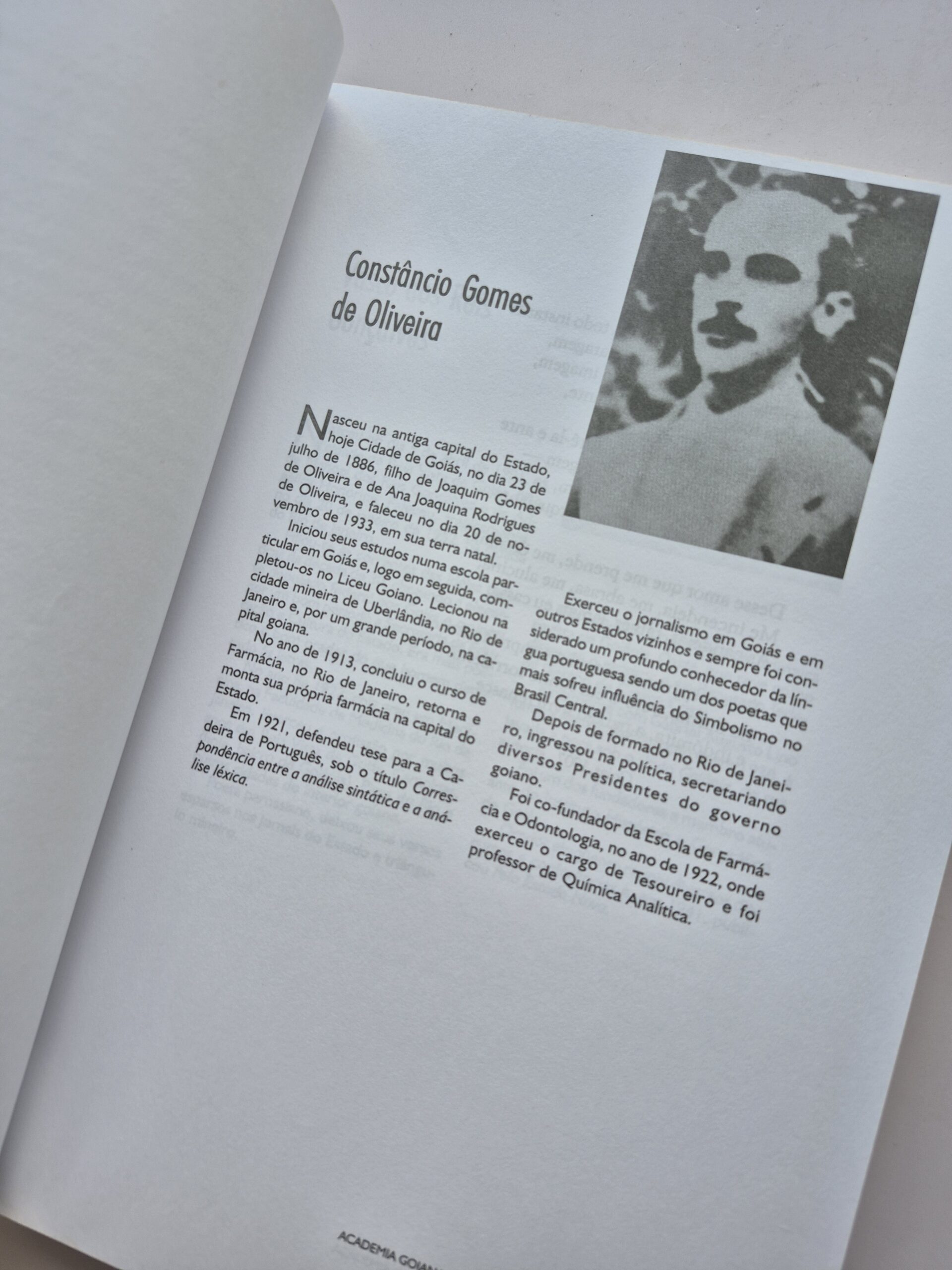 Livro Academia Goiana de Letras: História e Antologia - Coelho Vaz 1ª Edição ⓛ - Imagem 9