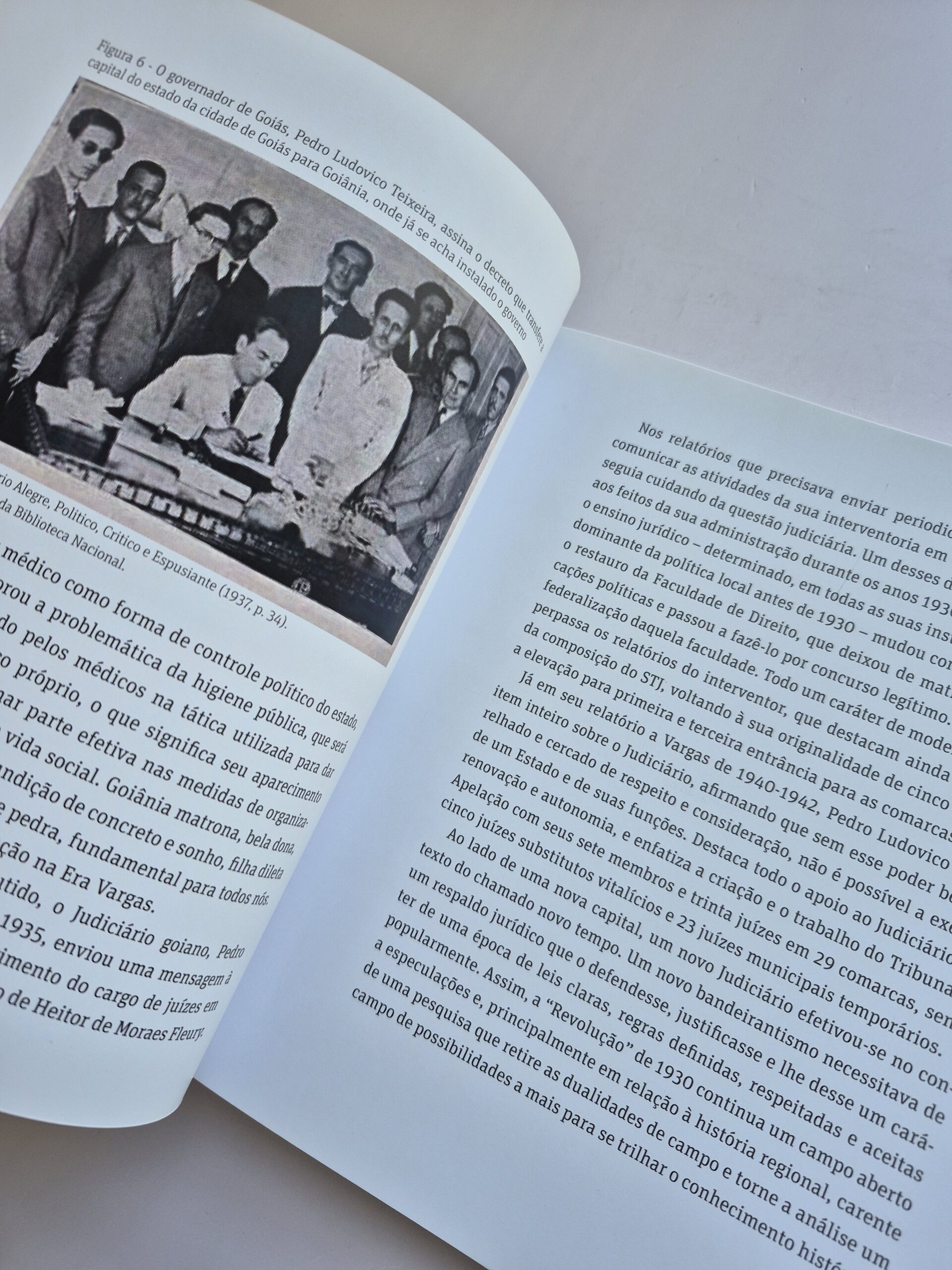 Livro Primeira Fase da Justiça Eleitoral Em Goiás (1932-1937) - Paulo Ricci, Jaqueline Zulini 1ª Edição ⓛ - Imagem 7