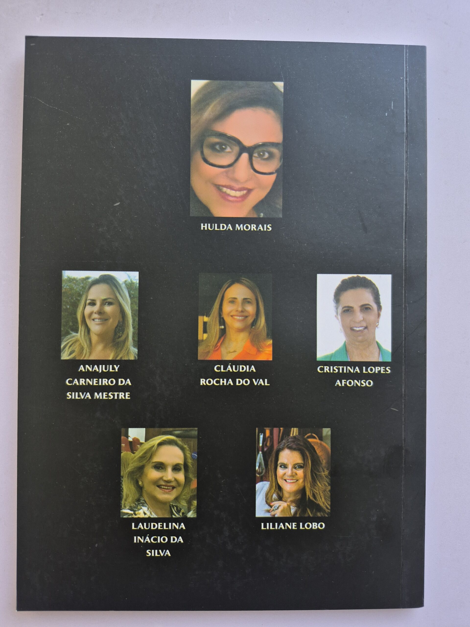 Livro Mulheres: Histórias de Dor, Preconceito, Coragem e Superação - Hulda Morais Volume 1 - Imagem 5