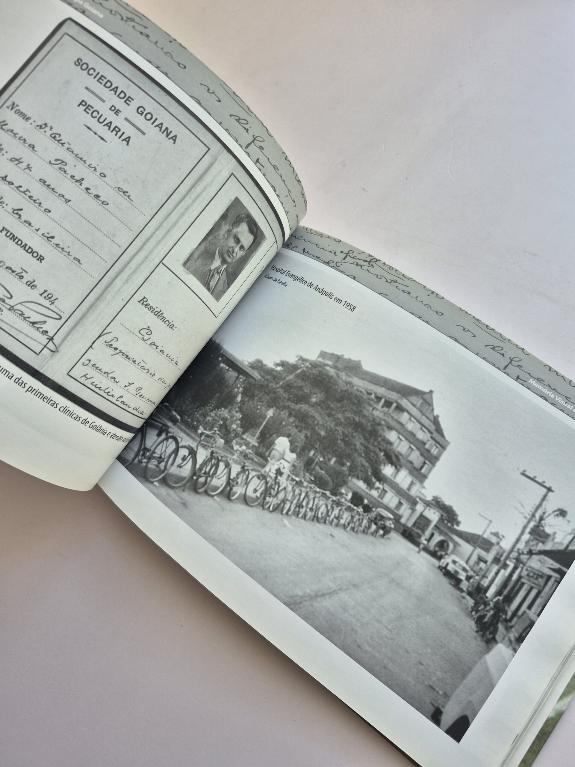 Livro Memória Visual Da Radiologia Goiana - Iúri Rincon Godinho 1ª Edição - Imagem 3