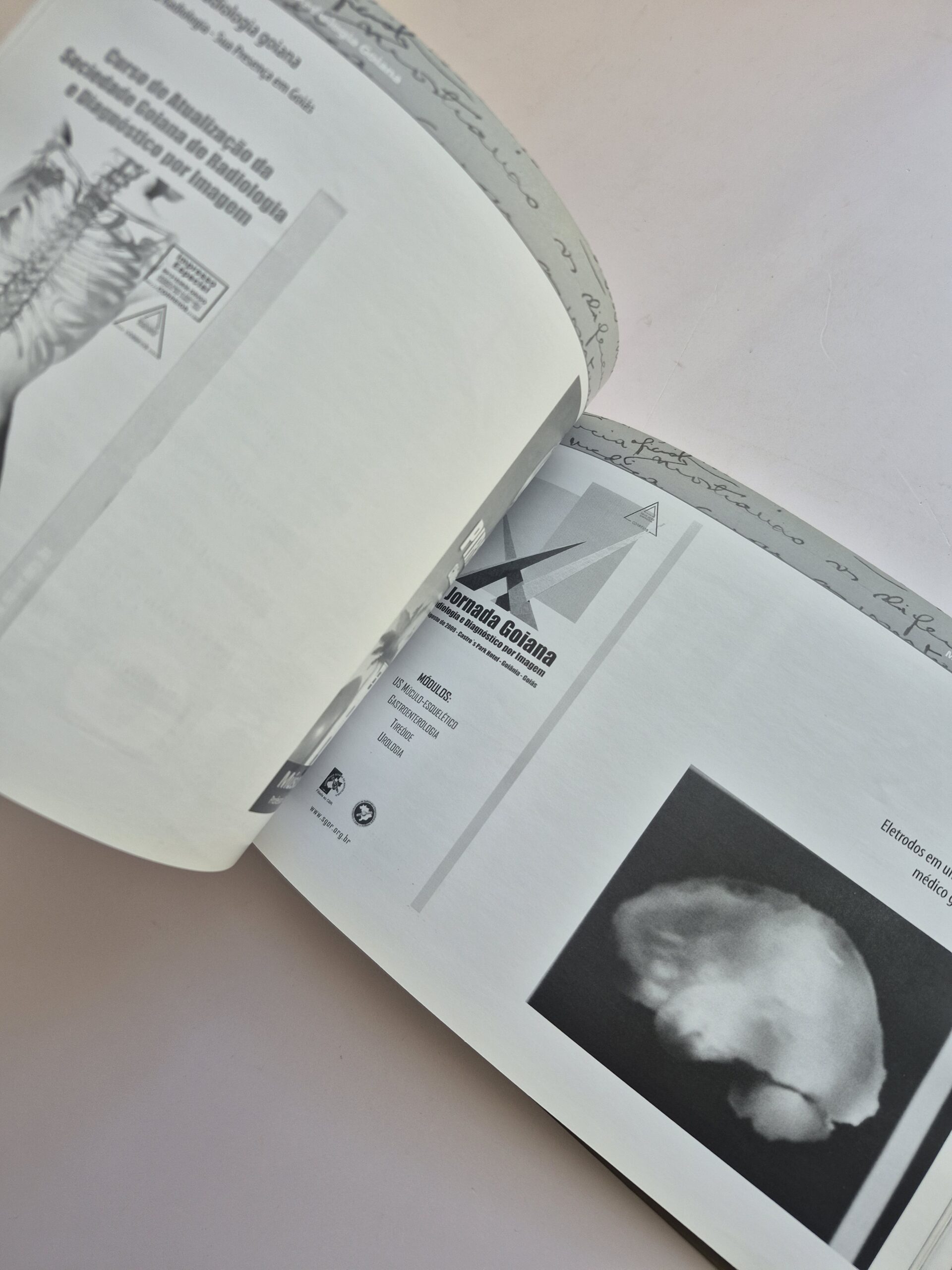 Livro Memória Visual Da Radiologia Goiana - Iúri Rincon Godinho 1ª Edição - Imagem 4