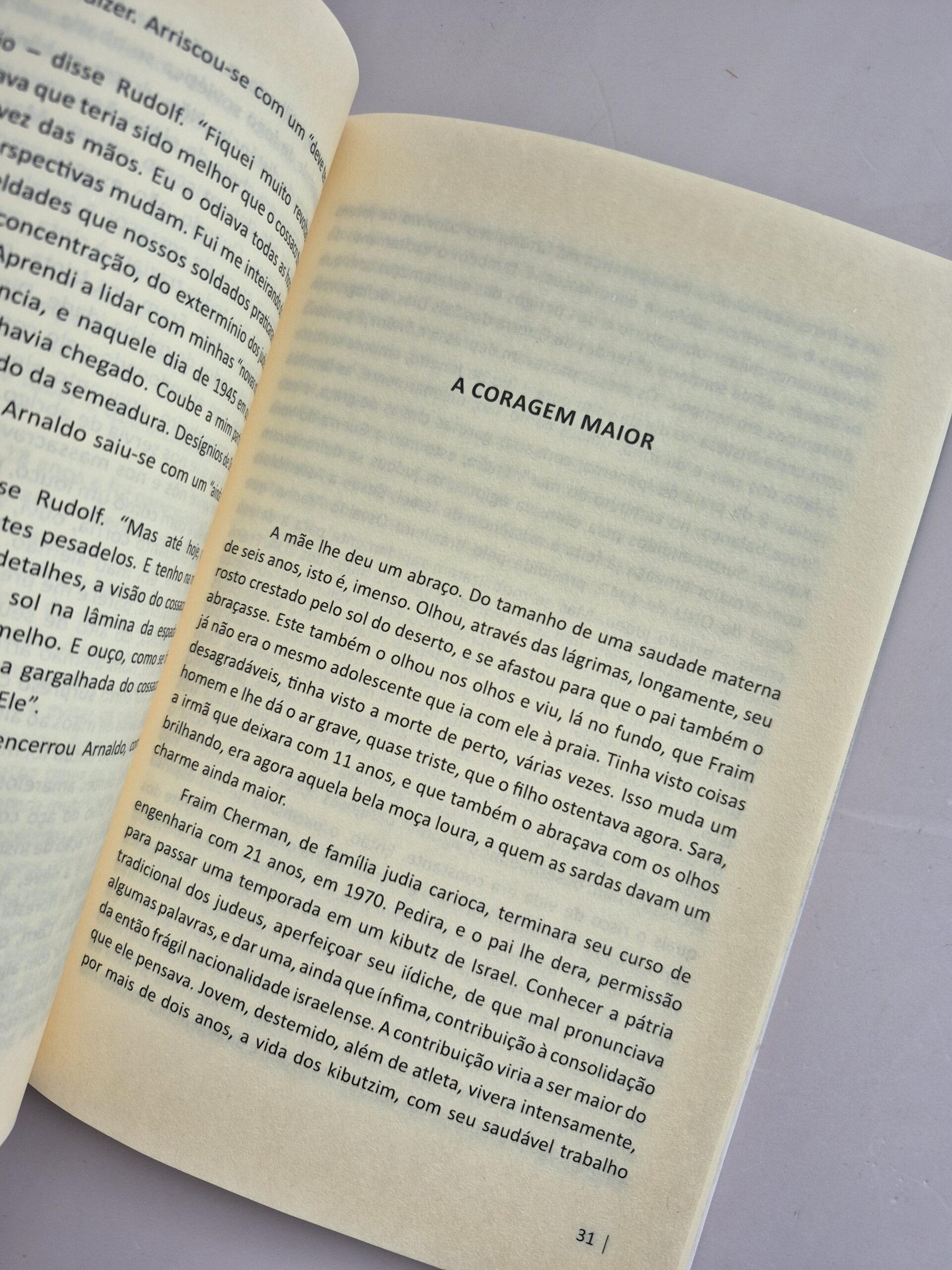 Livro Teimosas Lembranças - Irapuan Costa Junior 1ª edição ⓛ - Imagem 3