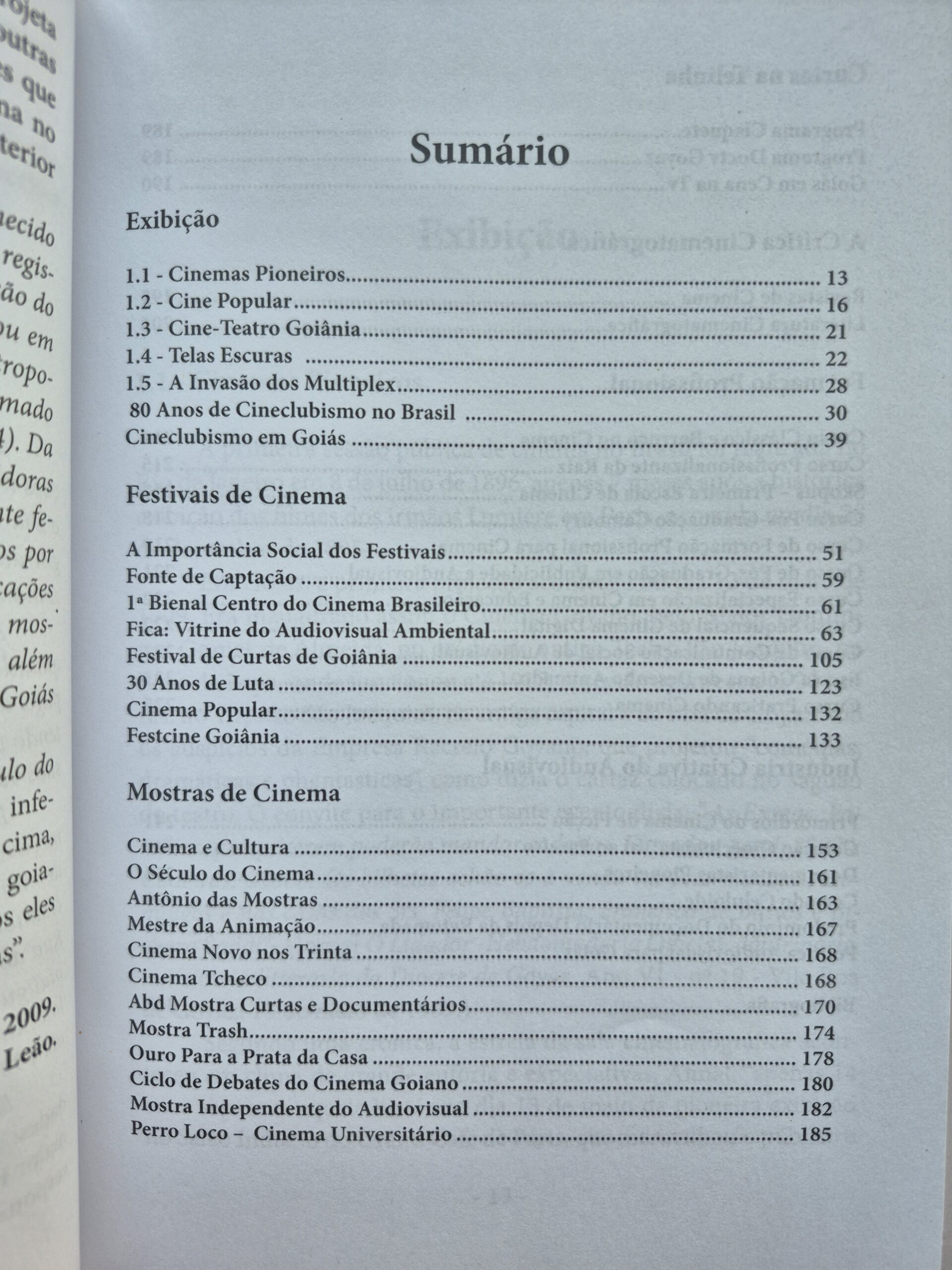 Livro Centenário do Cinema em Goiás (1909–2009) - Beto Leão 1ª edição ⓛ - Imagem 2