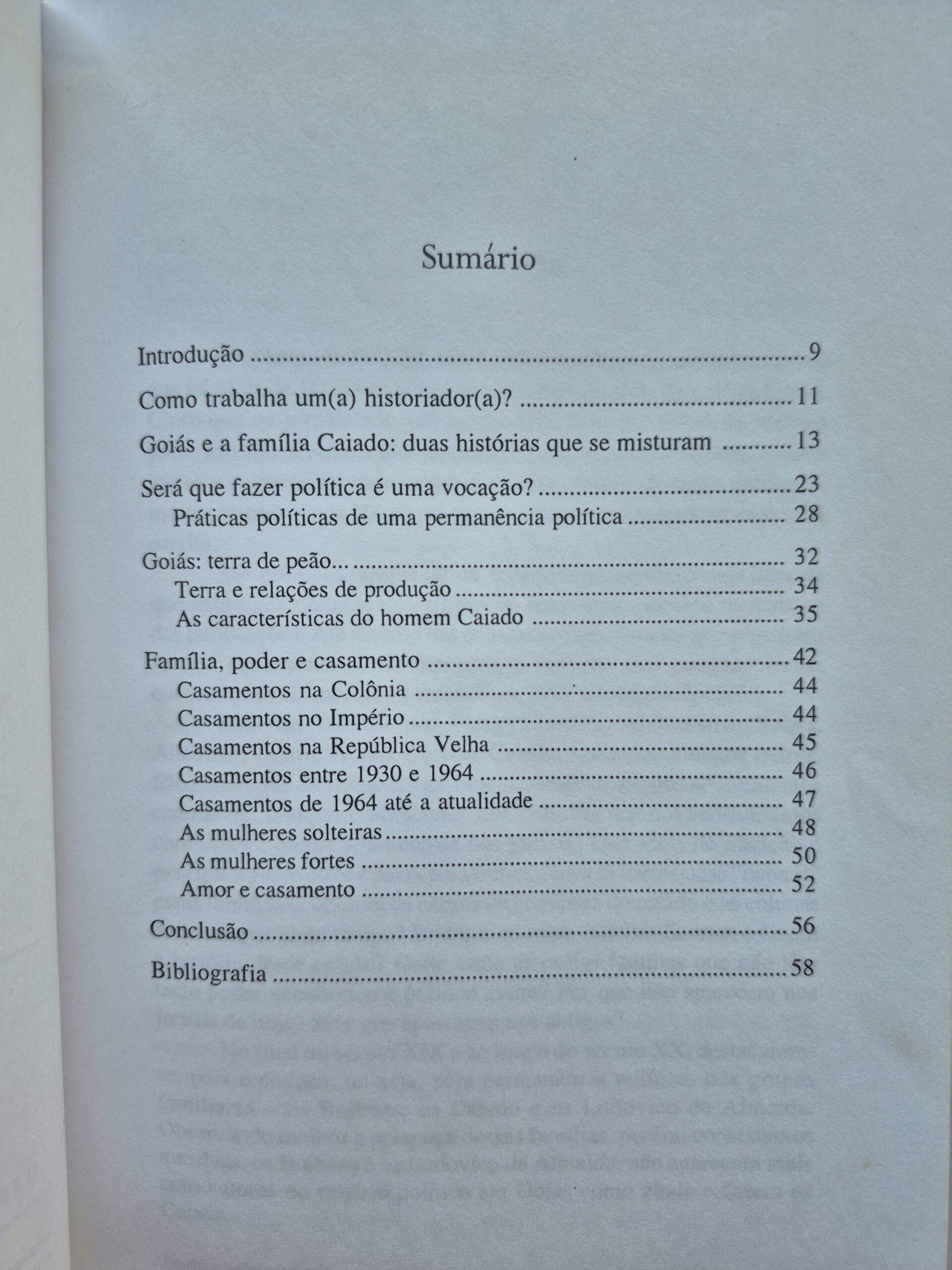 Livro Família e Poder em Goiás - Miriam Bianca 1ª edição ⓛ - Imagem 3