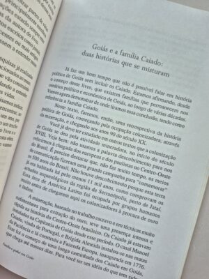 Alternative view of Livro Família e Poder em Goiás - Miriam Bianca 1ª edição ⓛ